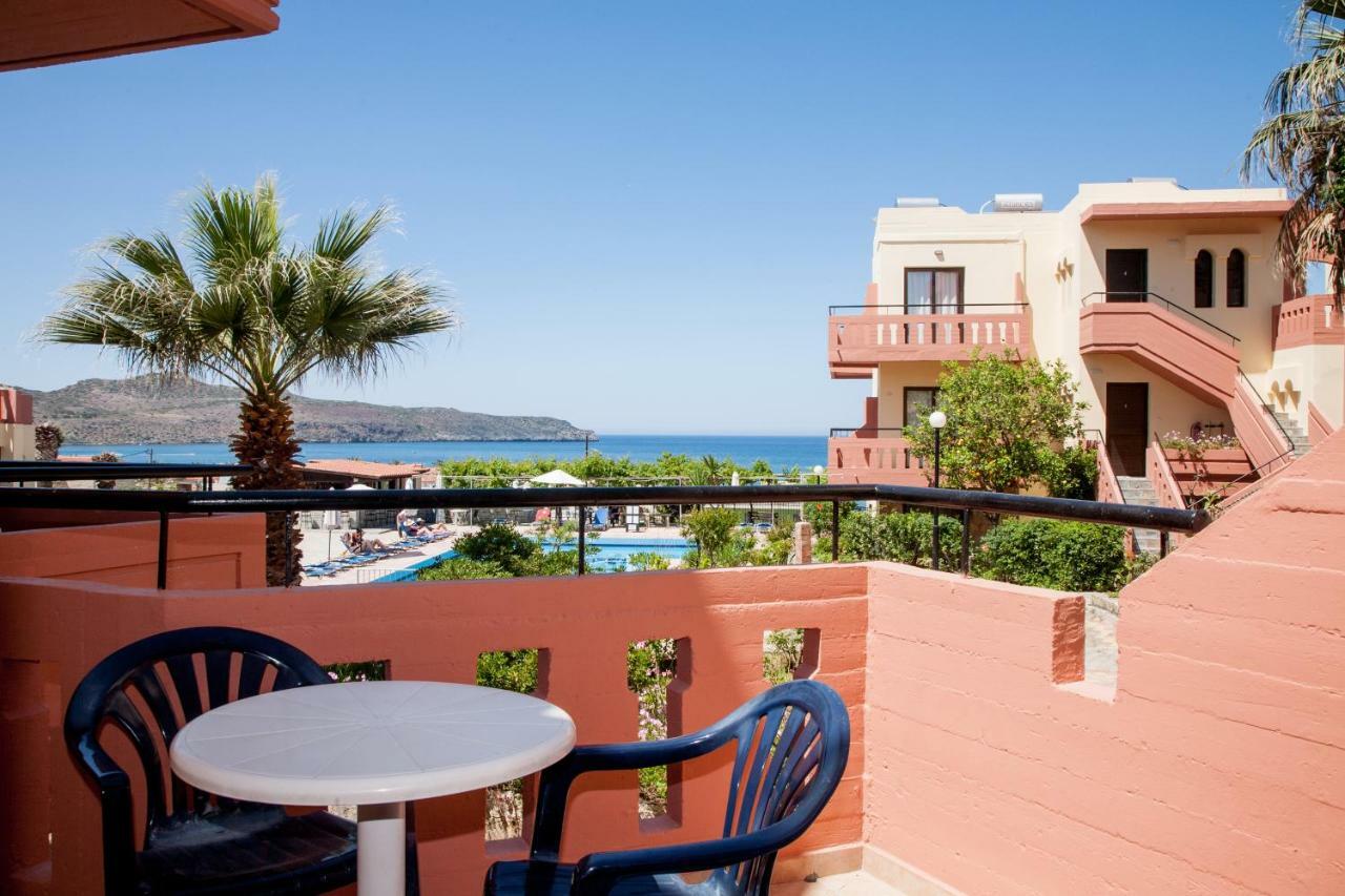 Ekavi Apartments Agia Marina Esterno foto