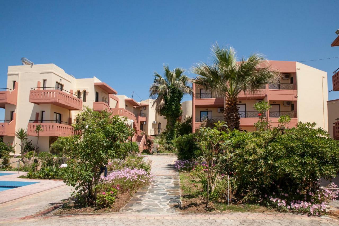Ekavi Apartments Agia Marina Esterno foto