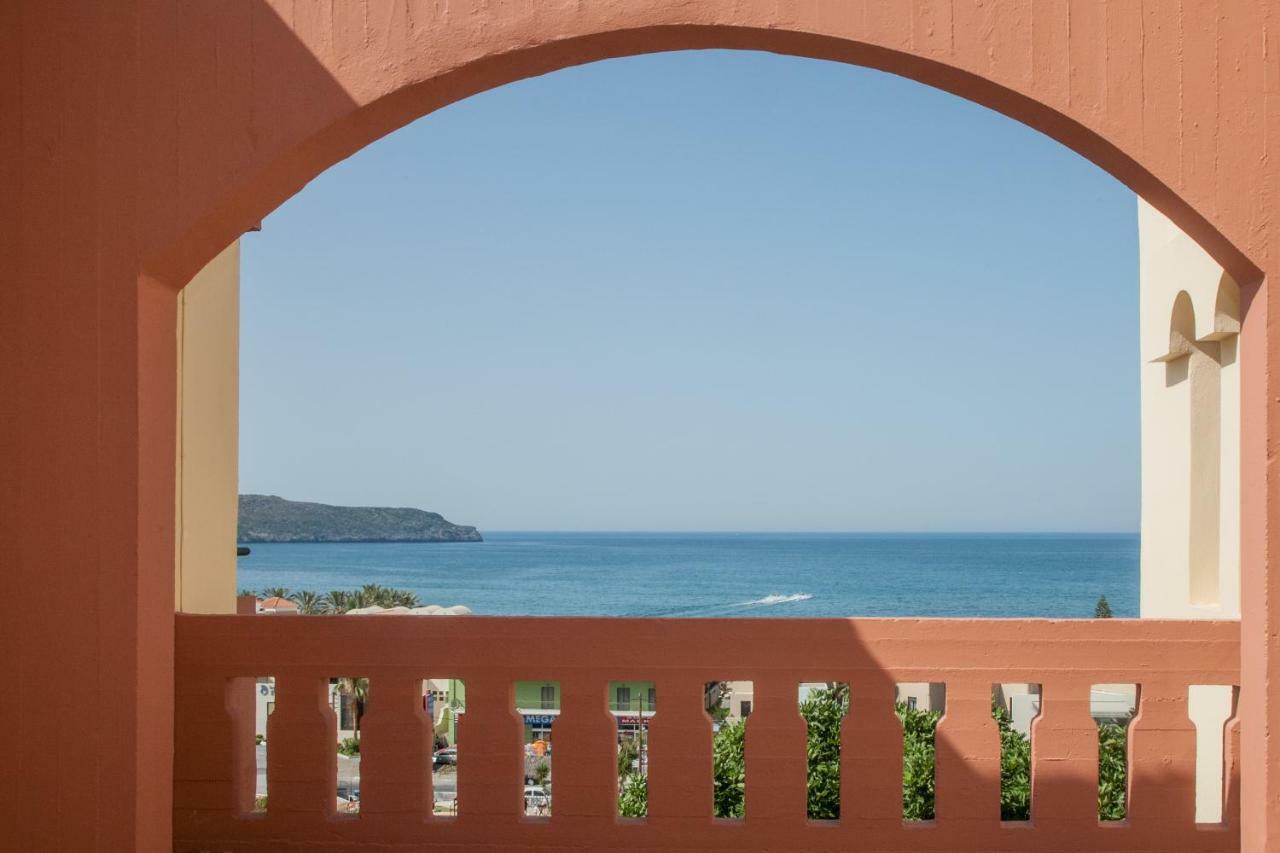 Ekavi Apartments Agia Marina Esterno foto